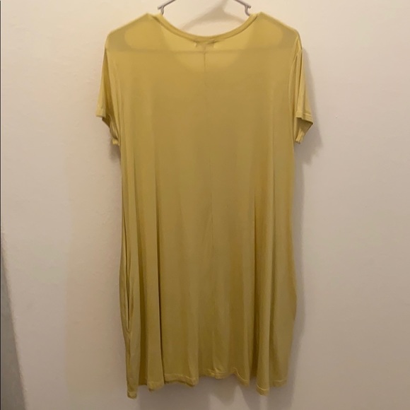 TShirt Dress with Pockets! - Picture 3 of 4